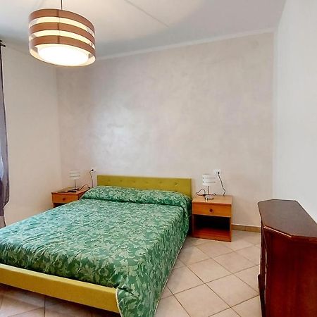 Narcisa Patio Apartment Бардоліно Екстер'єр фото