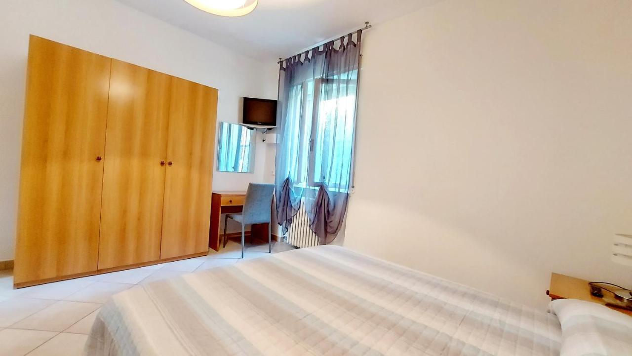 Narcisa Patio Apartment Бардоліно Екстер'єр фото